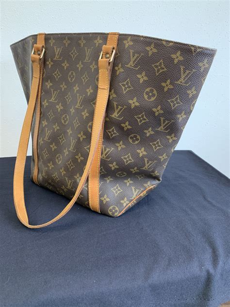 louis vuitton shopper sale|Meer.